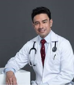 Dr. Fernandes Mark Lee